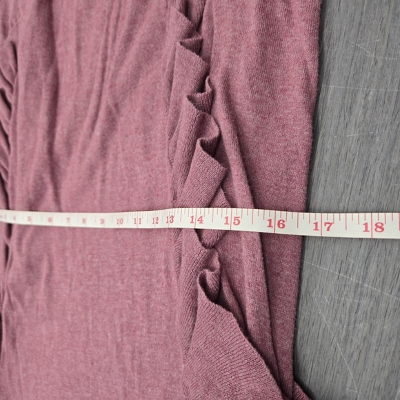 Chaps Mauve Ruffle Pink Sweatshirt Size M - Picture 10 of 12